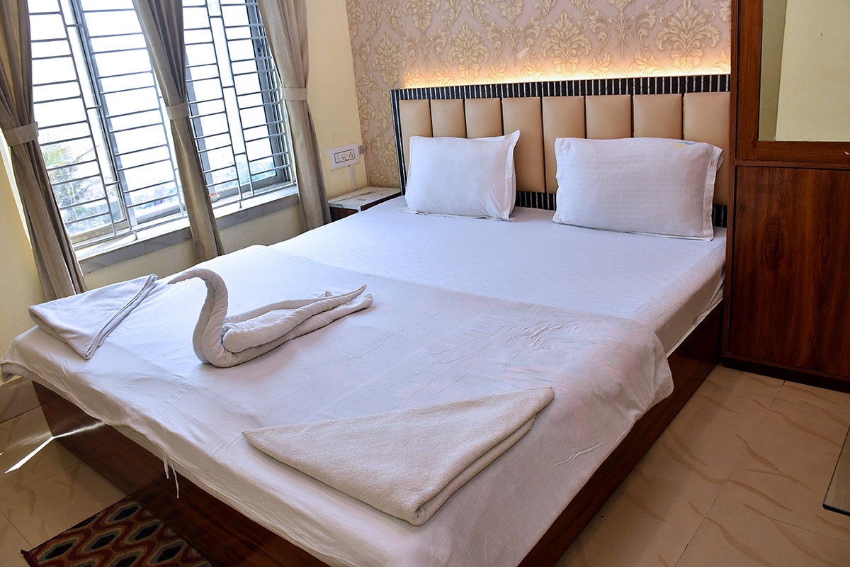 Deluxe Double Bed (Sea Facing)